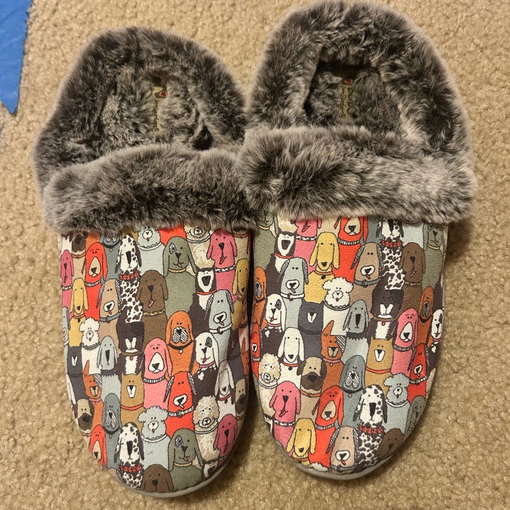 BOBS from Skechers Gray and Pink Cozy Cat Slippers